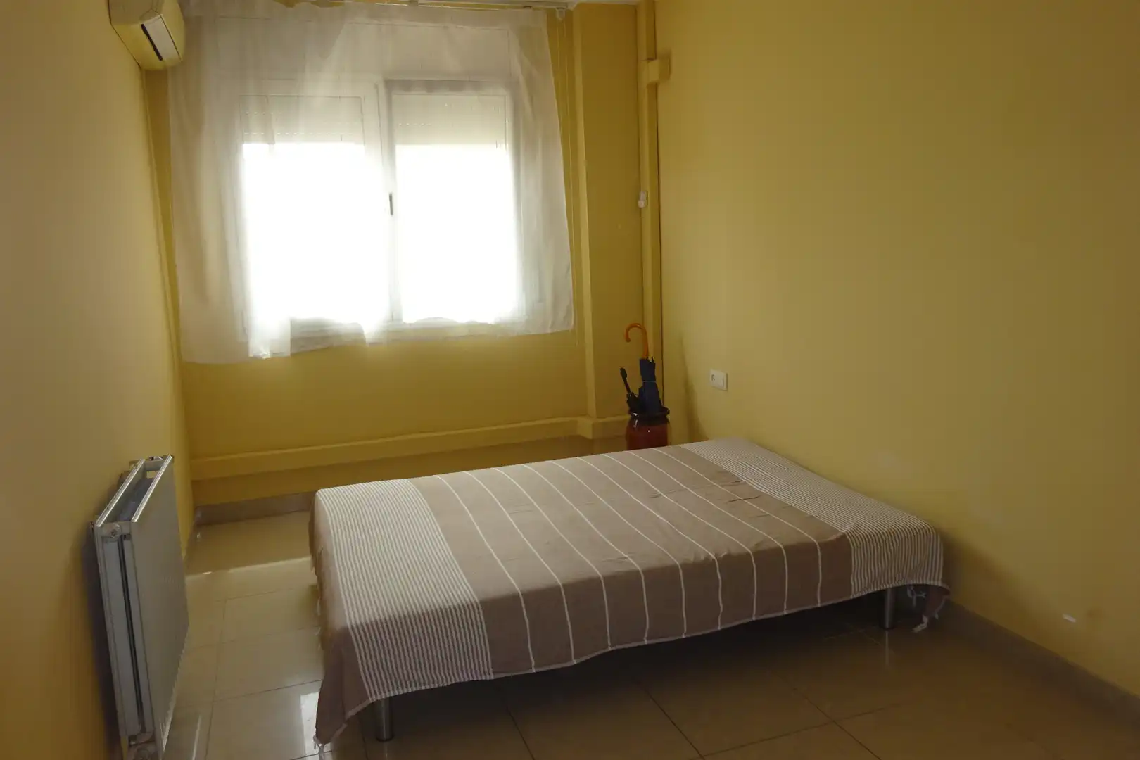 Flat for rent in Carrer del Bassegoda, Santa Eugènia
