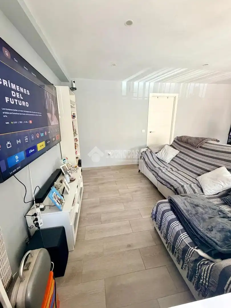Sala de estar de Piso en venta en Sevilla con Aire acondicionado, Calefacción y Terraza
