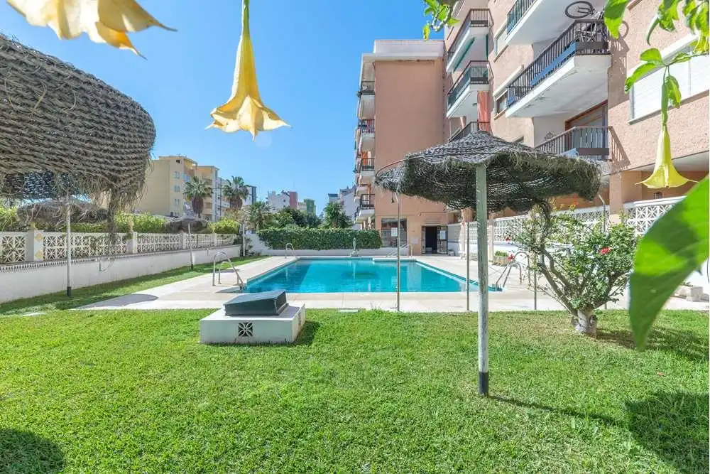 Appartamento con piscina in vendita a Las Gaviotas  - Carvajal, imagen 3