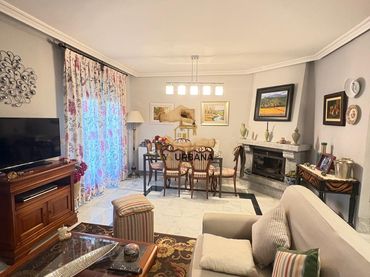 Maison mitoyenne avec jardin à vendre à RIO CRRION
