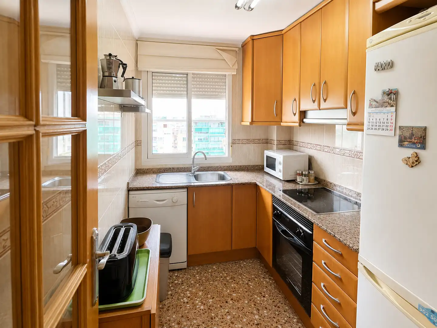 Flat with pool to rent in Carrer Esportista Juan Matos, imagen 2
