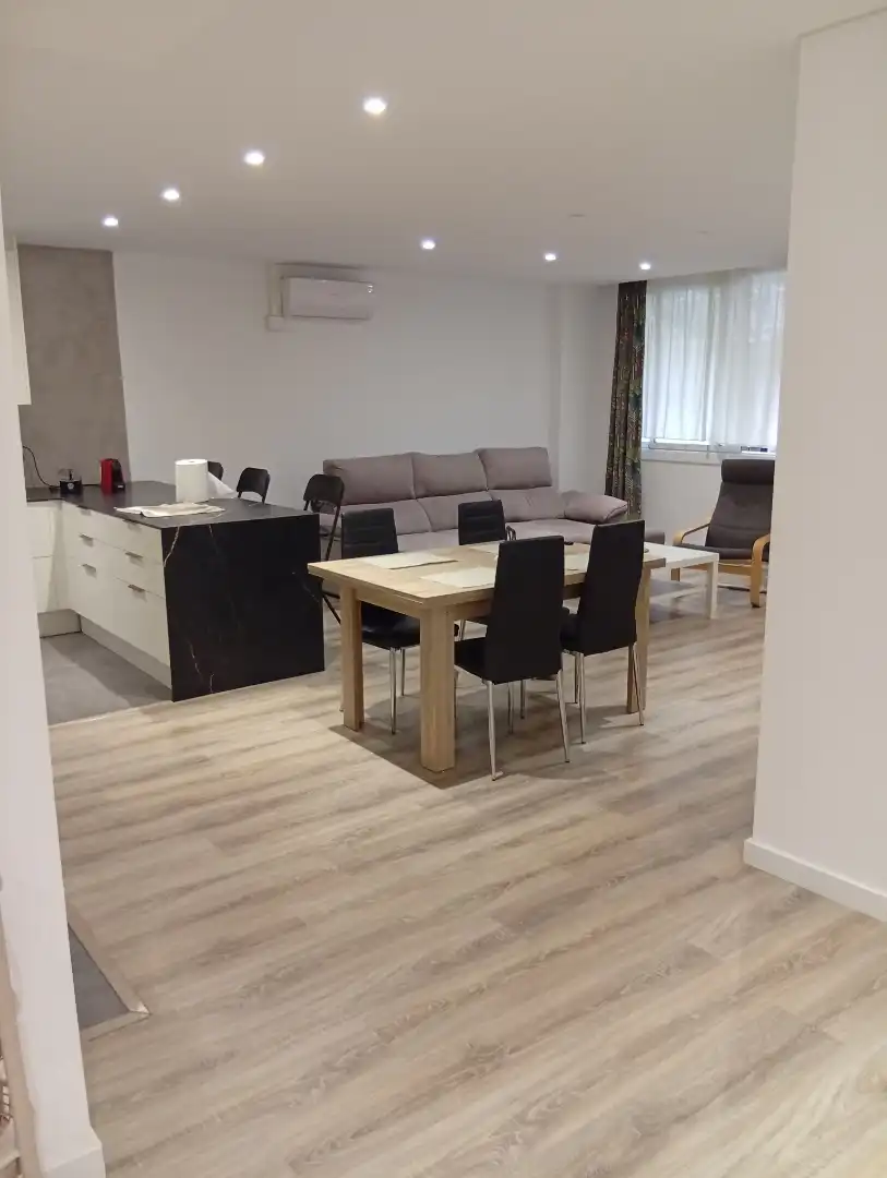 Esszimmer von Wohnung zur untervermieten in Eixample