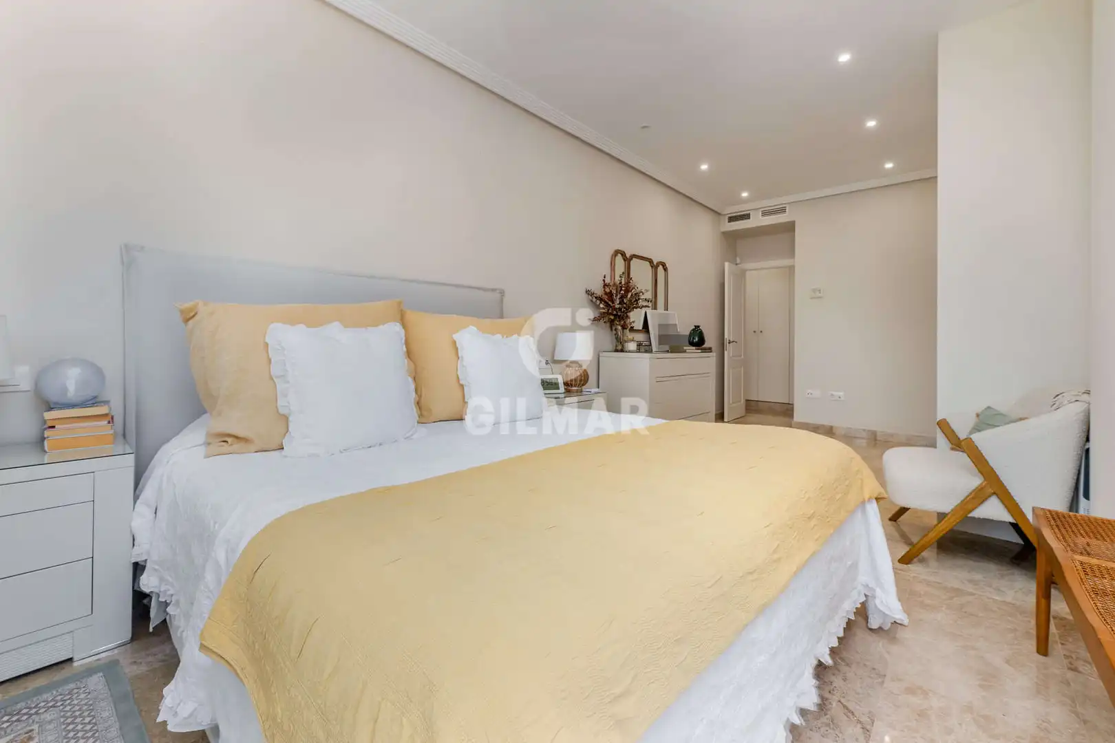 Bedroom of Houses for sale in Montequinto  with Heating, Private garden and Swimming Pool