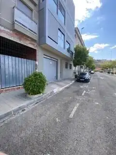 Locale commerciale in vendita a Calle PINTOR JUAN ALBERT 7, imagen 3