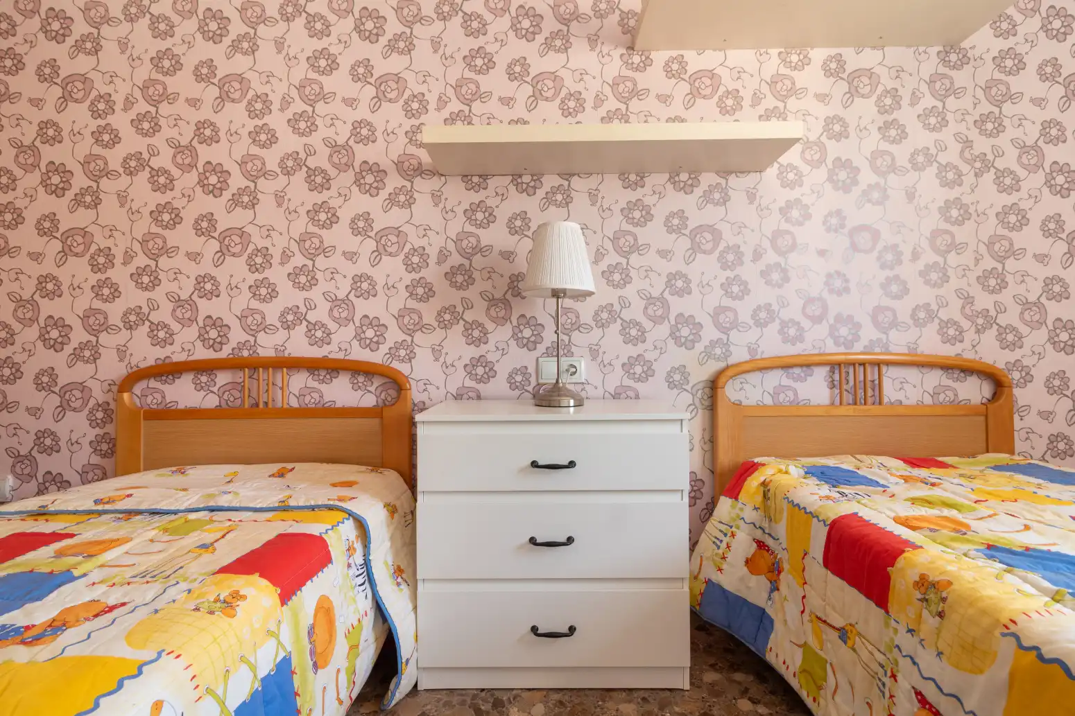 Schlafzimmer von Wohnung zur Miete in Sagunto / Sagunt mit Klimaanlage, Heizung und Möbliert