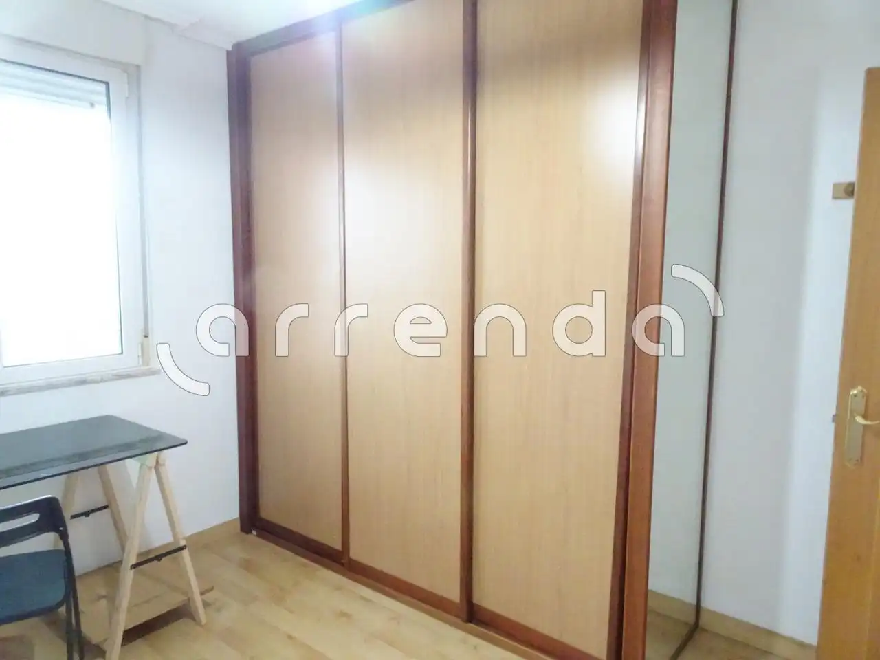 Schlafzimmer von Wohnung zur Miete in Santander mit Heizung, Terrasse und Möbliert