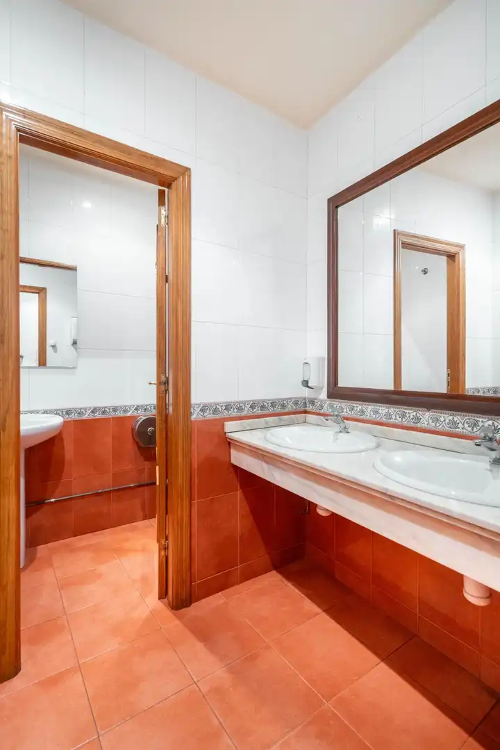 Baño de Edificio en venta en Bercianos del Páramo