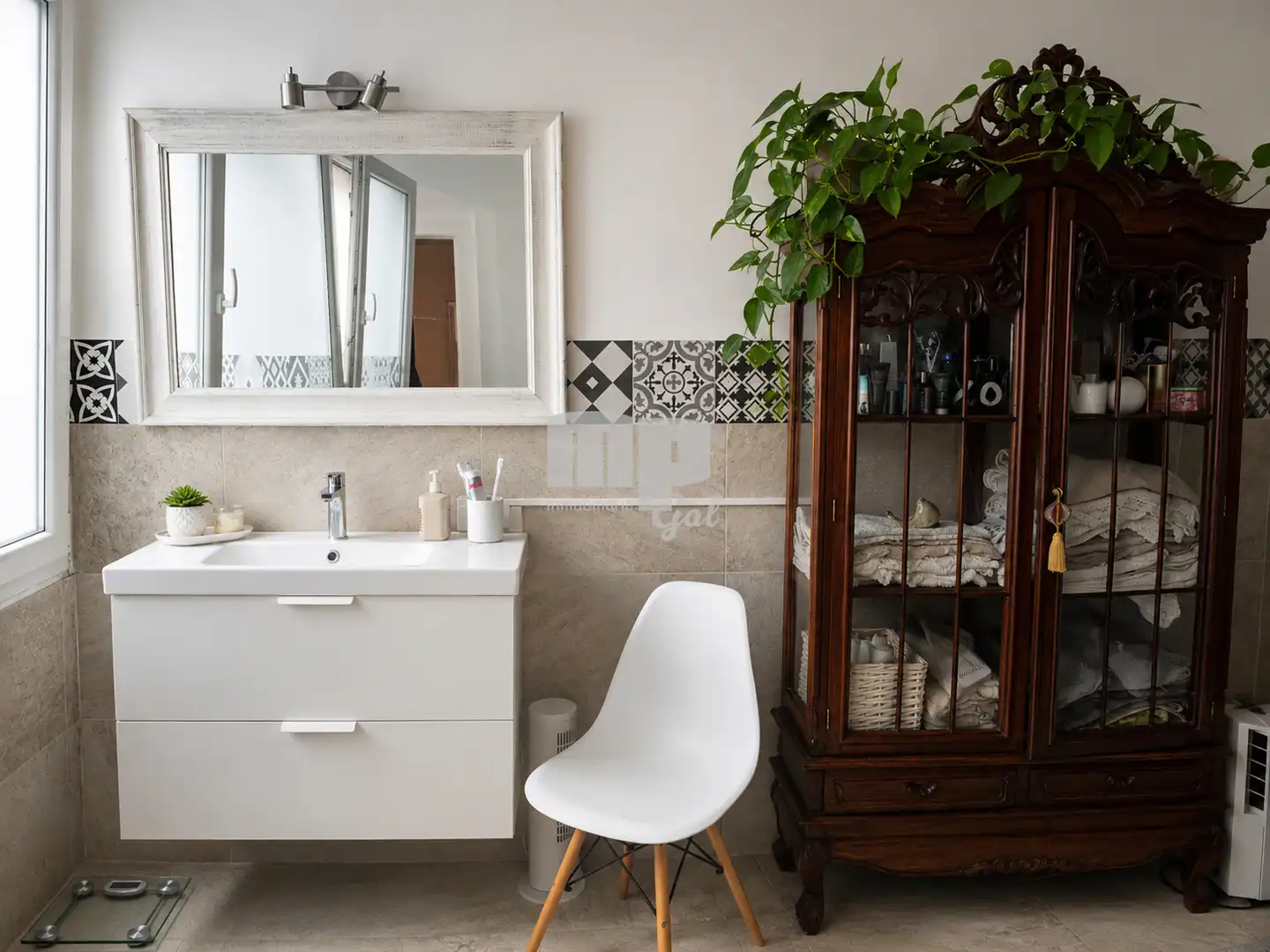 Baño de Piso en venta en Vigo  con Calefacción, Terraza y Trastero