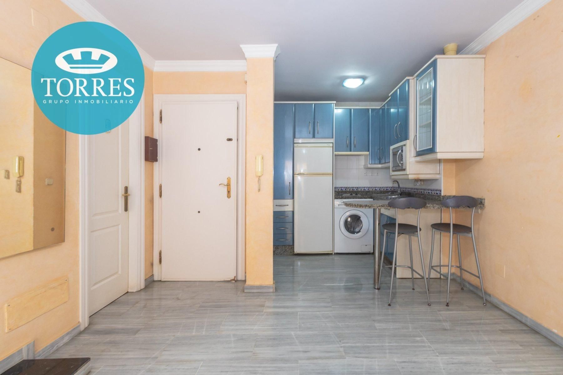 Cocina de Apartamento en venta en Málaga Capital con Aire acondicionado