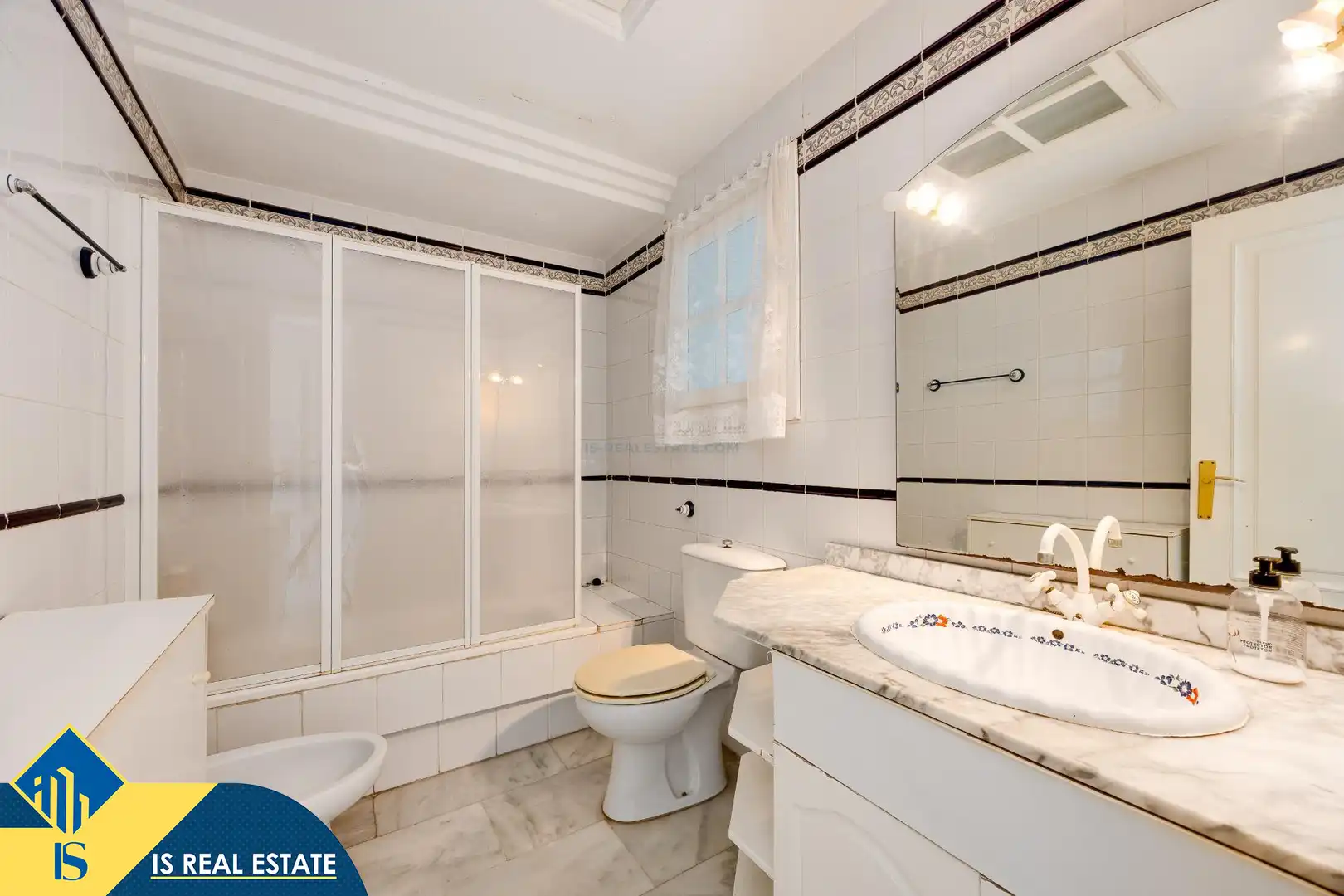 Apartamento con piscina en venta en Playa de los Locos, imagen 25