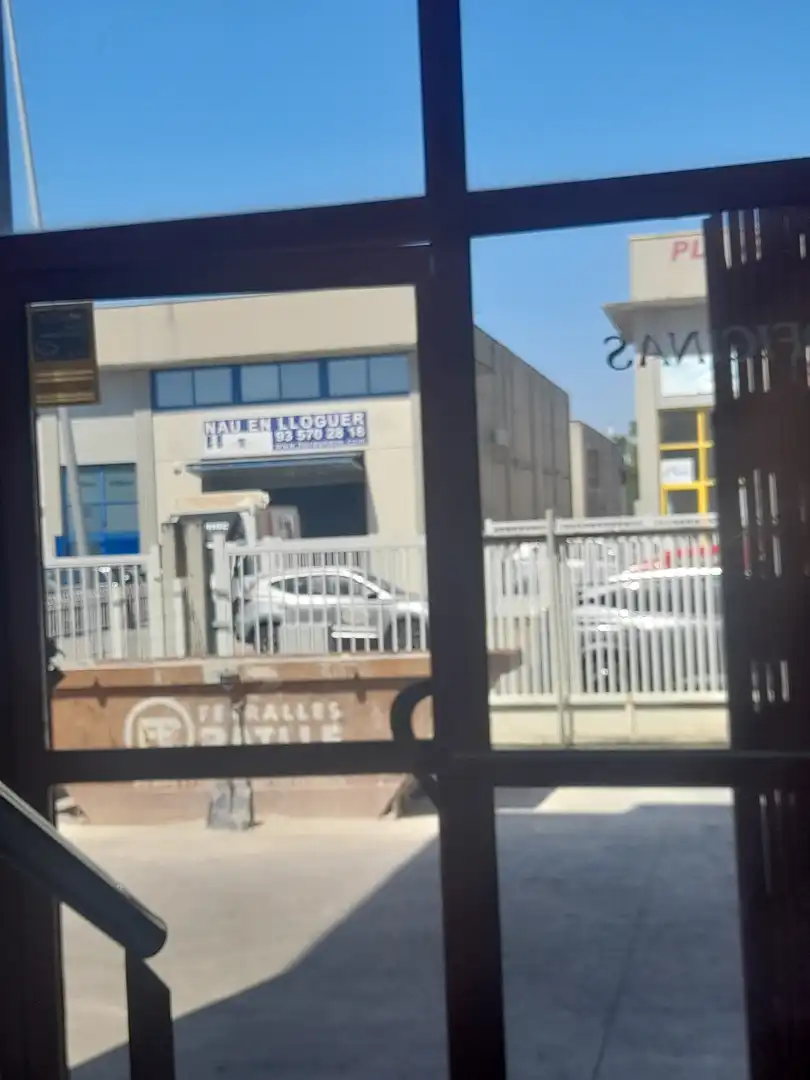 Exterior view of Industrial buildings for rent in Les Franqueses del Vallès  with Heating