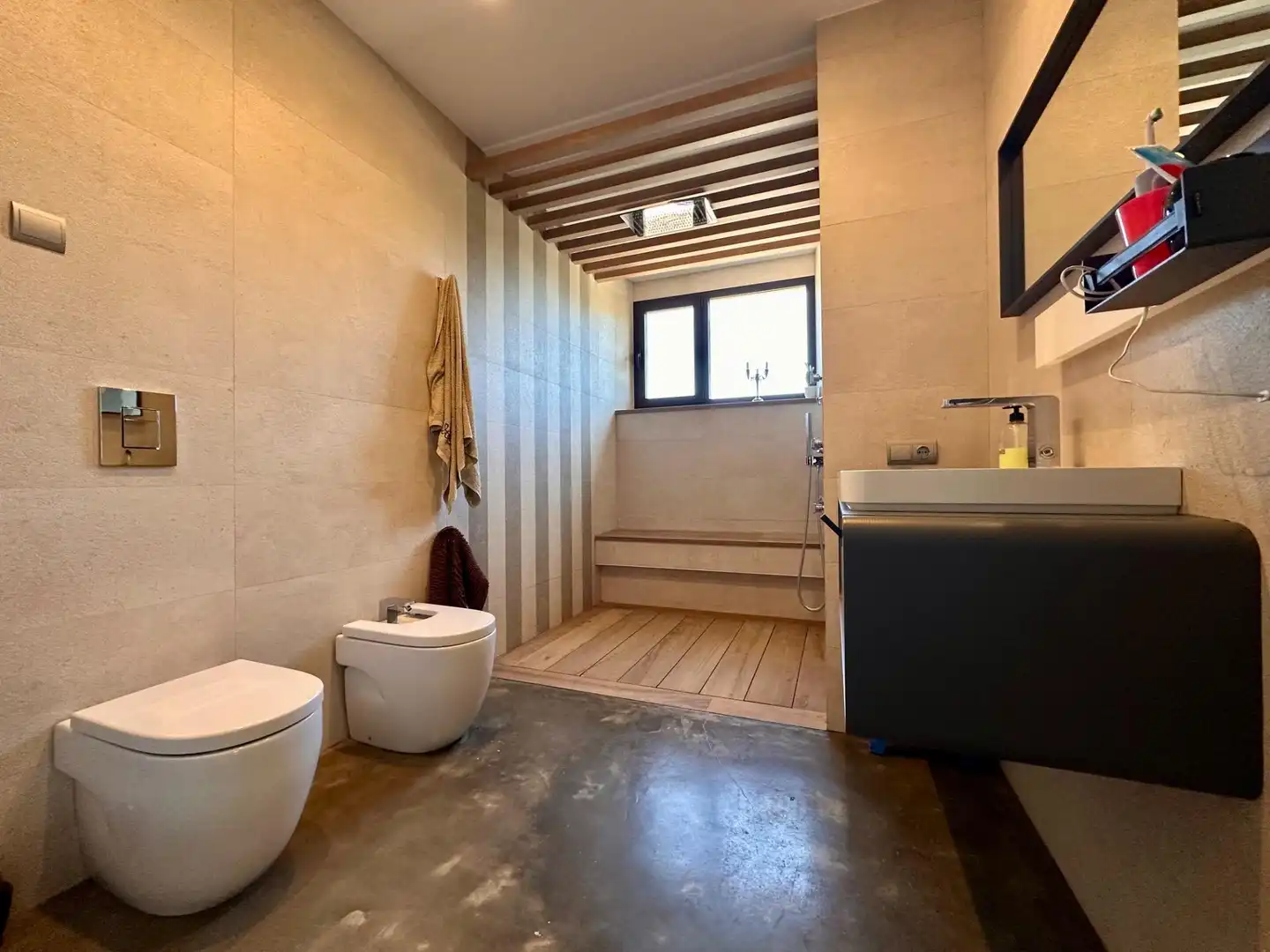Casa rústica amb piscina en venda a Camponaraya, imagen 12