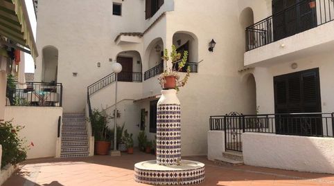 Foto 2 de Casa o chalet de alquiler en Antonio Vicea, Playa Flamenca, Orihuela