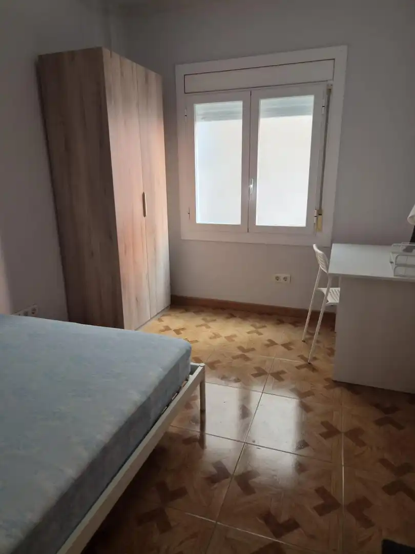 Bedroom of Flat for rent in Manresa  with Heating, Furnished and Balcony