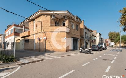 Exterior view of House or chalet for sale in Sant Vicenç Dels Horts  with Air Conditioner, Heating and Terrace