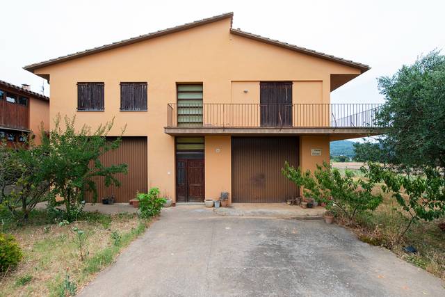 Casa-chalet en Venta en Carrer Girona en Maià de Montcal