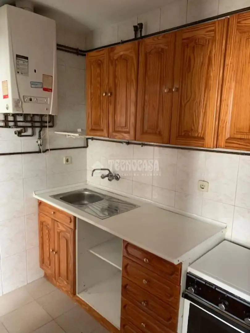 Kitchen of Flat for sale in Madrid