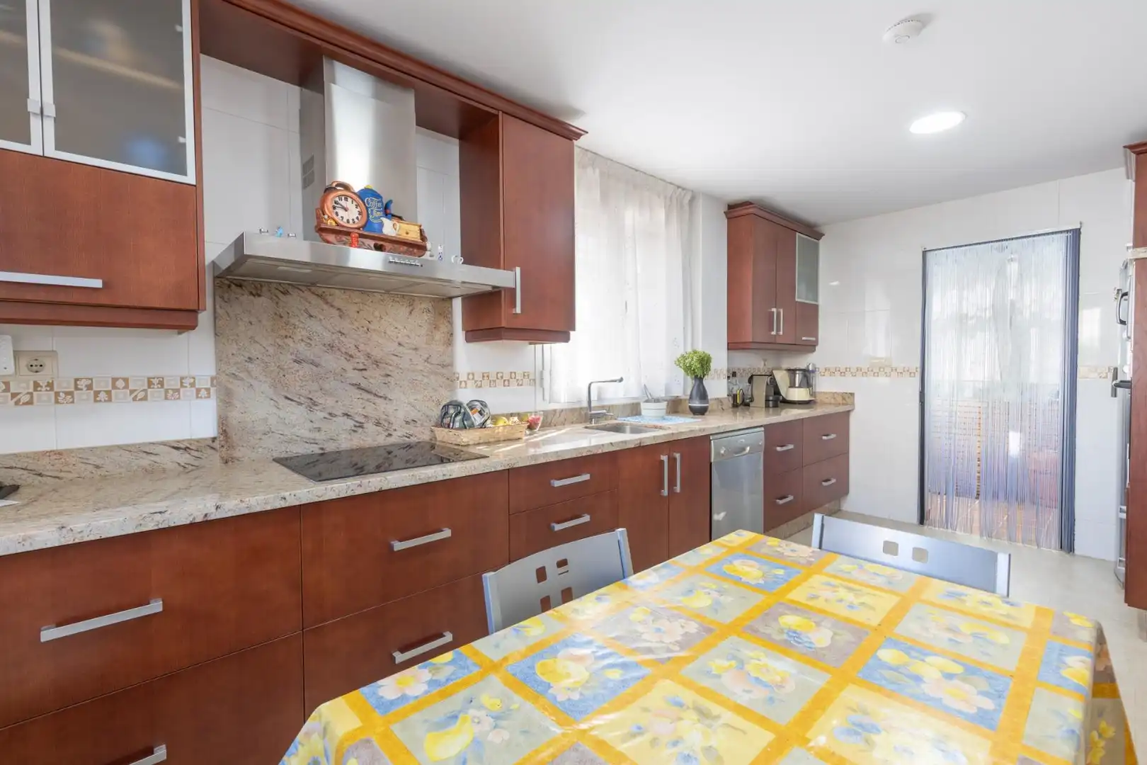 Chalet con terraza en venta en UNIS, imagen 13