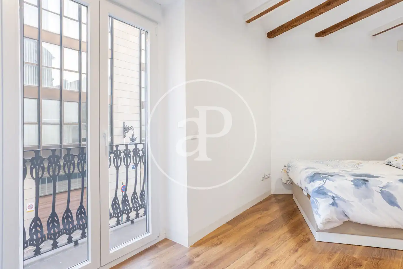 Habitación de Piso de alquiler en Valencia con Aire acondicionado, Calefacción y Amueblado