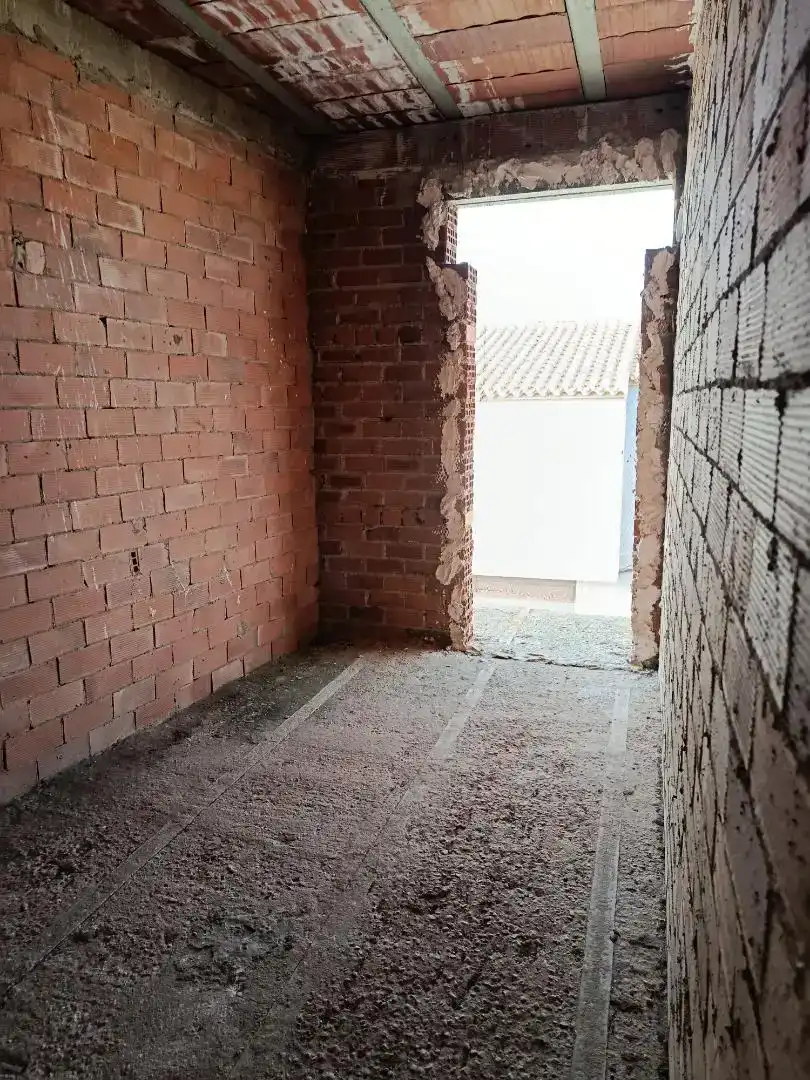 Casa adosada en venta en Abengibre con Balcón