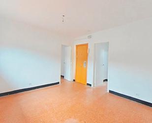 Flat for sale in Girona Capital  with Air Conditioner and Terrace