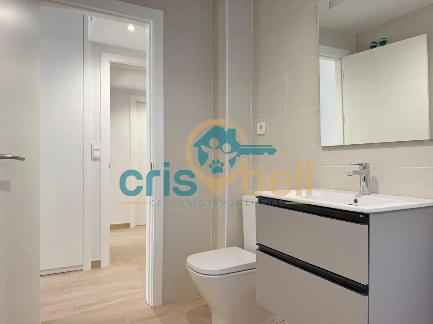 Baño de Piso en venta en Lorca con Aire acondicionado, Calefacción y Jardín privado
