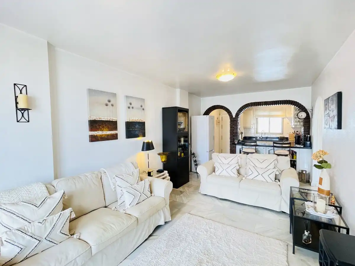 Living room of Ground floor for sale in Mijas  with Air Conditioner, Heating and Terrace