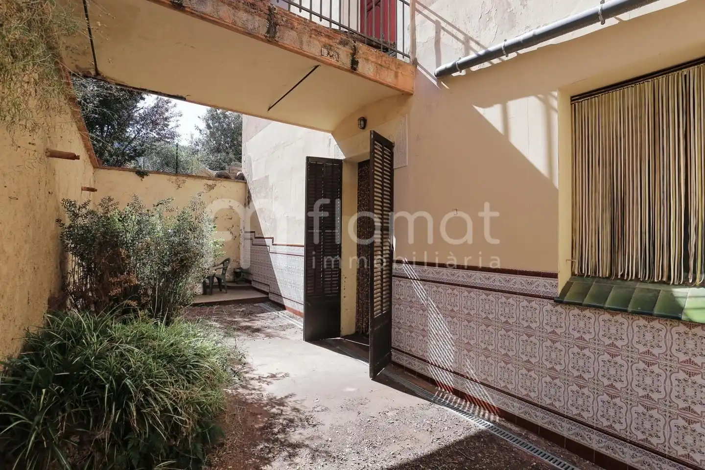 Vista exterior de Casa o xalet en venda en Castellar del Vallès