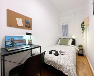 Bedroom of Apartment to share in  Madrid Capital  with Heating, Furnished and Washing machine