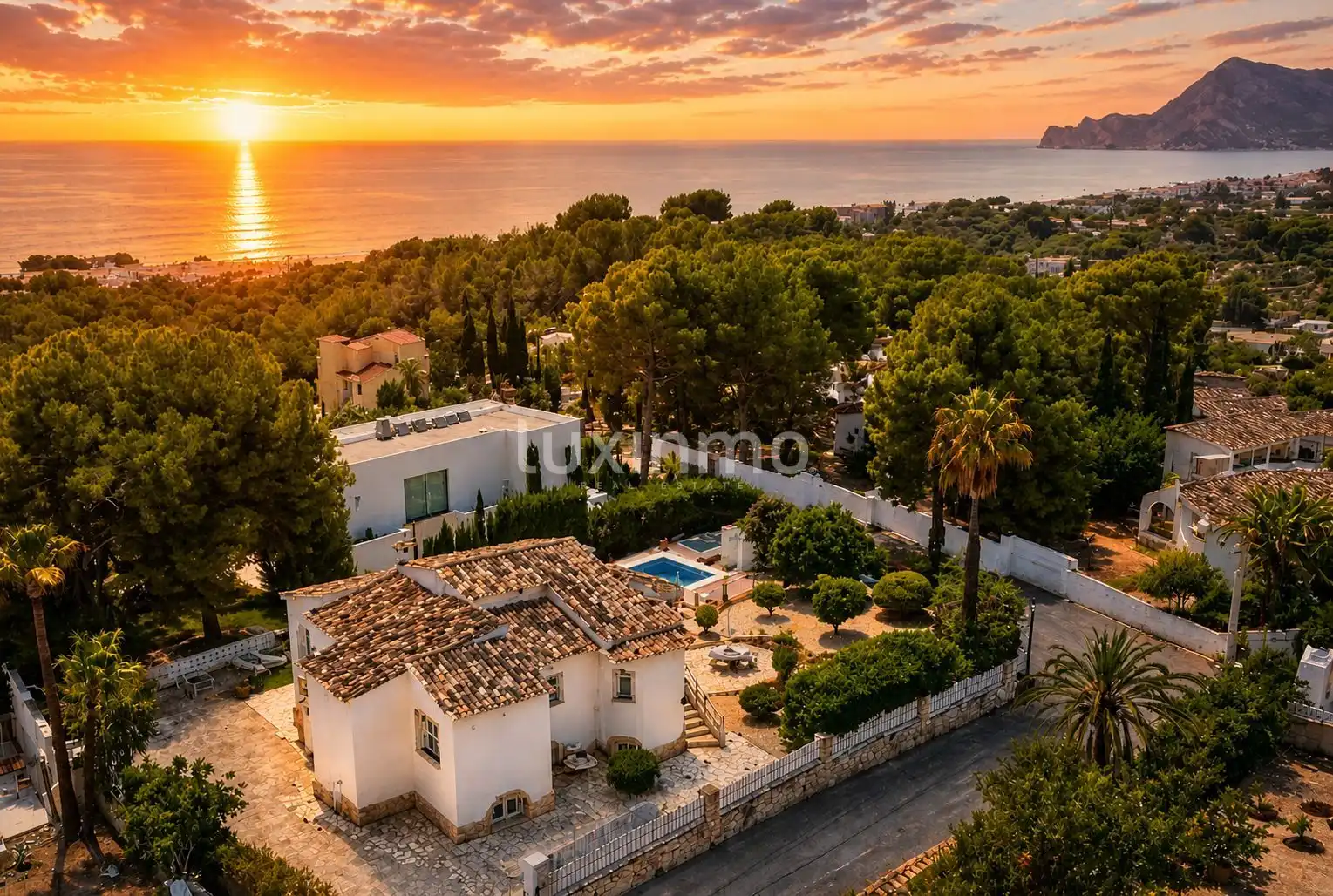 Vista exterior de Casa o chalet en venta en Altea con Aire acondicionado, Calefacción y Terraza