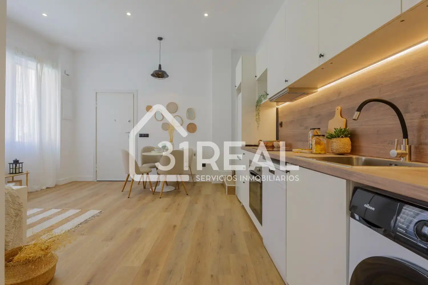 Bedroom of Flat for sale in Madrid  with Heating and Furnished