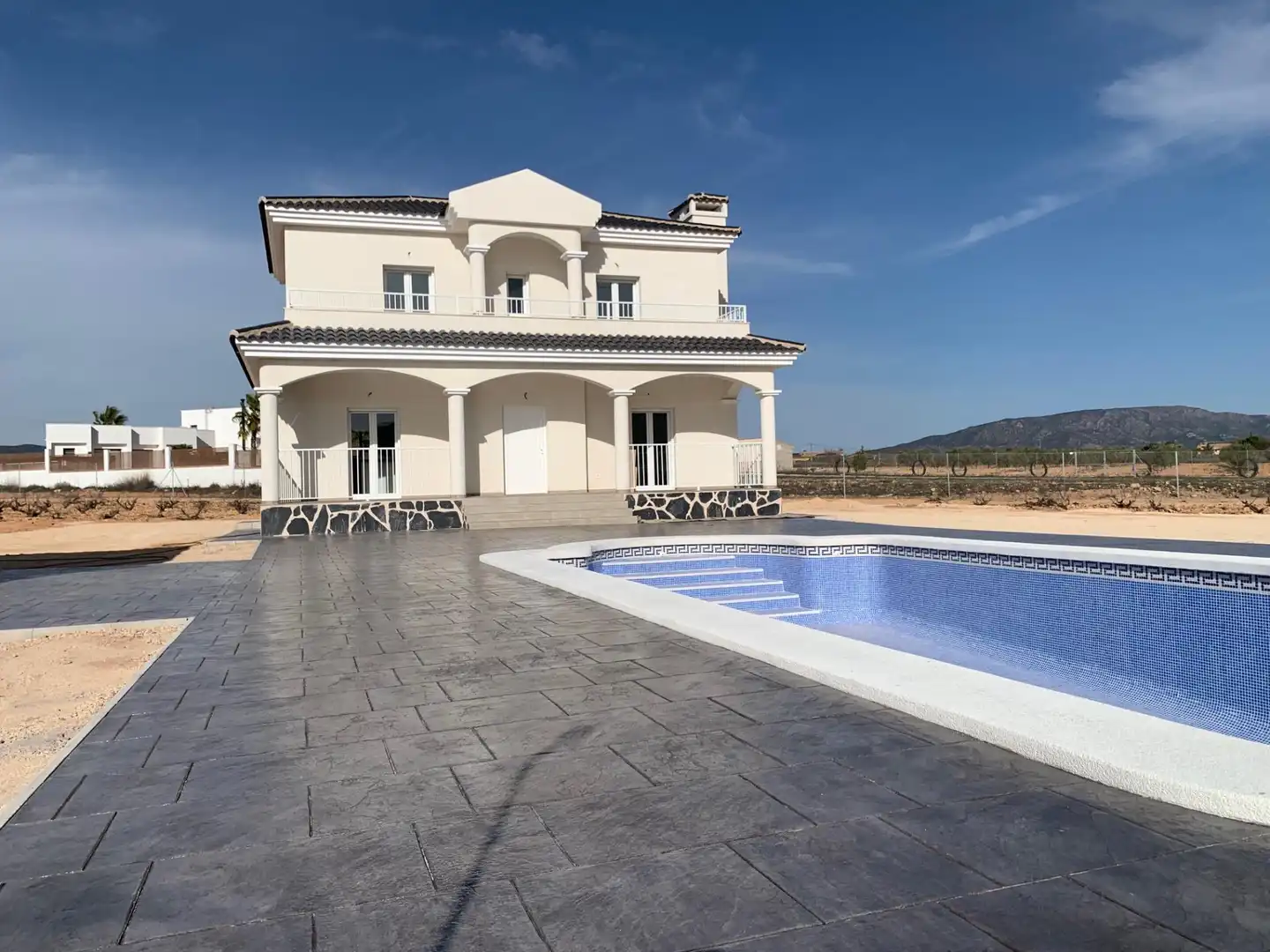 Casa amb terrassa en venda a El Pinós / Pinoso, imagen 7