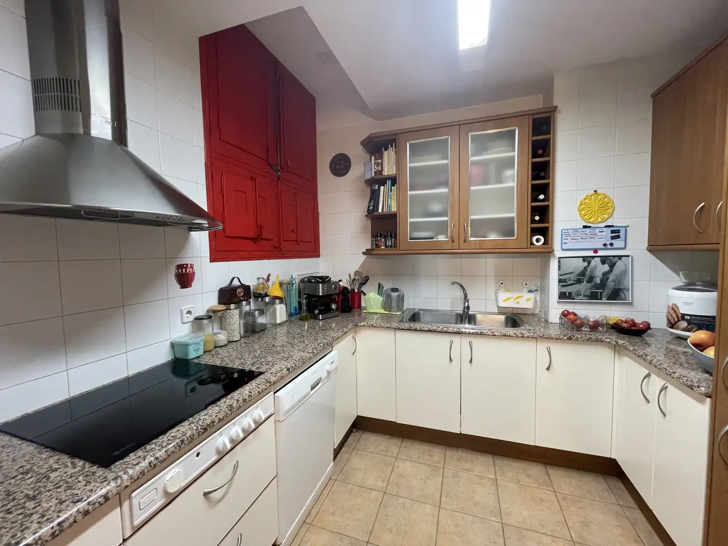 Kitchen of Flat for sale in Girona  with Heating, Furnished and Balcony