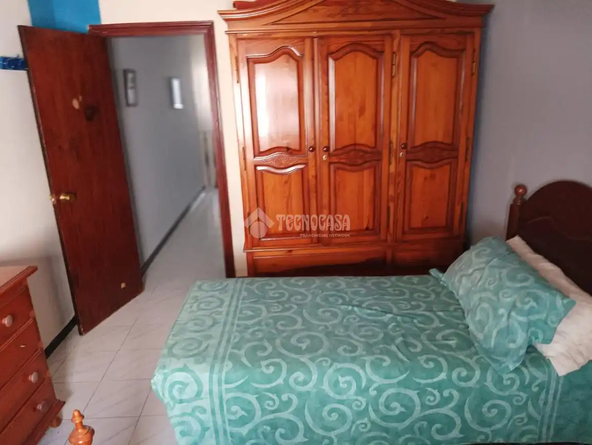 Bedroom of Detached homes for sale in Arahal  with Air Conditioner and Terrace
