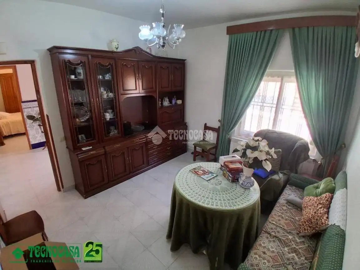 Sala d'estar de Casa adosada en venda en Villarrubia de los Ojos
