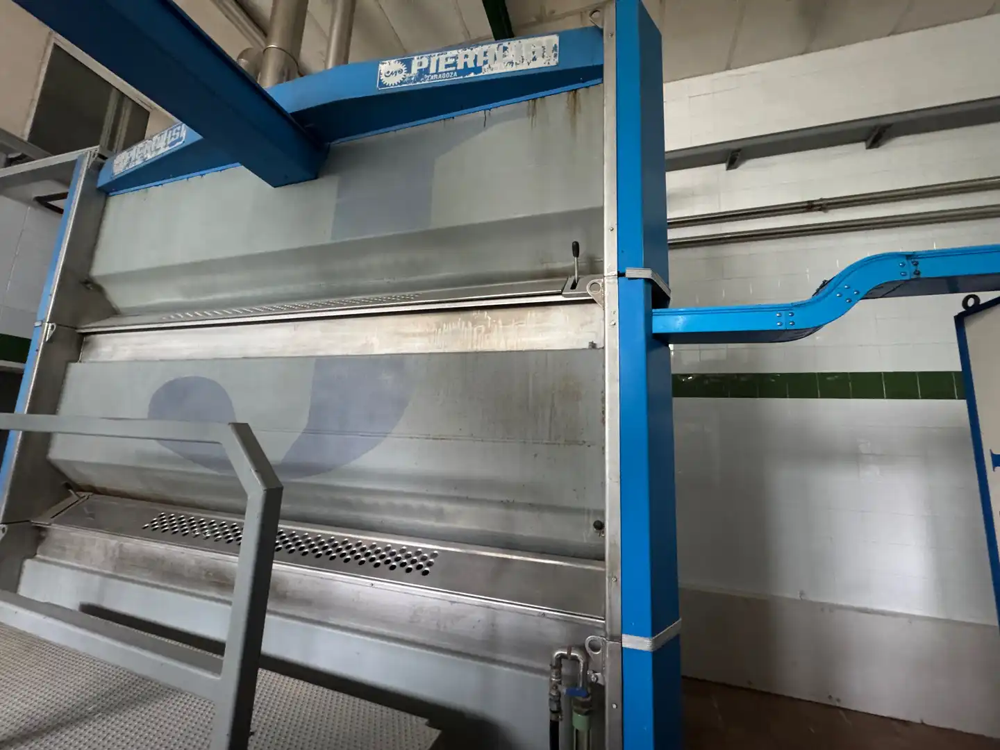Vista exterior de Nave industrial en venta en Cehegín con Calefacción y Alarma