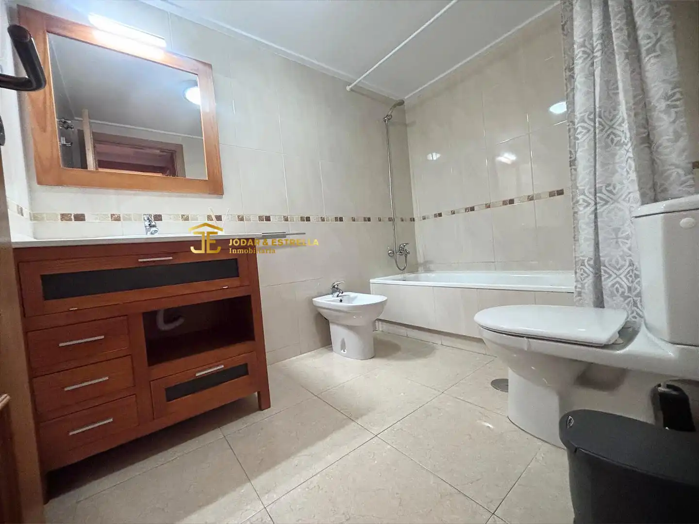 Apartament en venda a Los Angeles - Apolonia