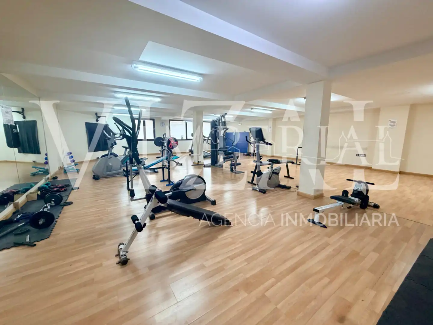 Wohnung zum Verkauf in Ocaña mit Heizung, Privatgarten und Parkett