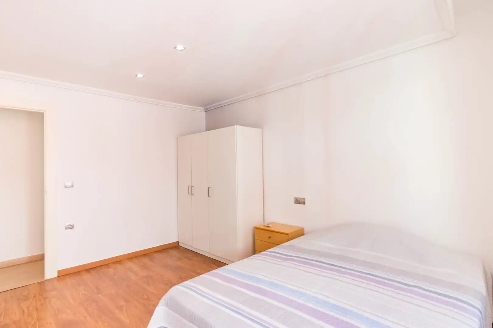 Habitación de Piso en venta en Molina de Segura con Aire acondicionado, Parquet y Amueblado