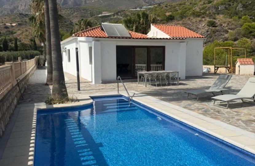 Foto 1 de Finca rústica en venta en Molvízar, Granada