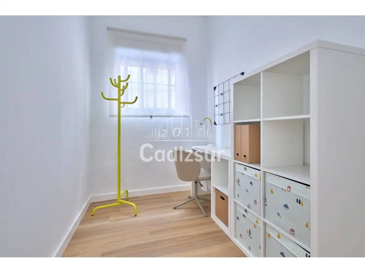 Habitación de Piso en venta en Cádiz con Trastero y Amueblado