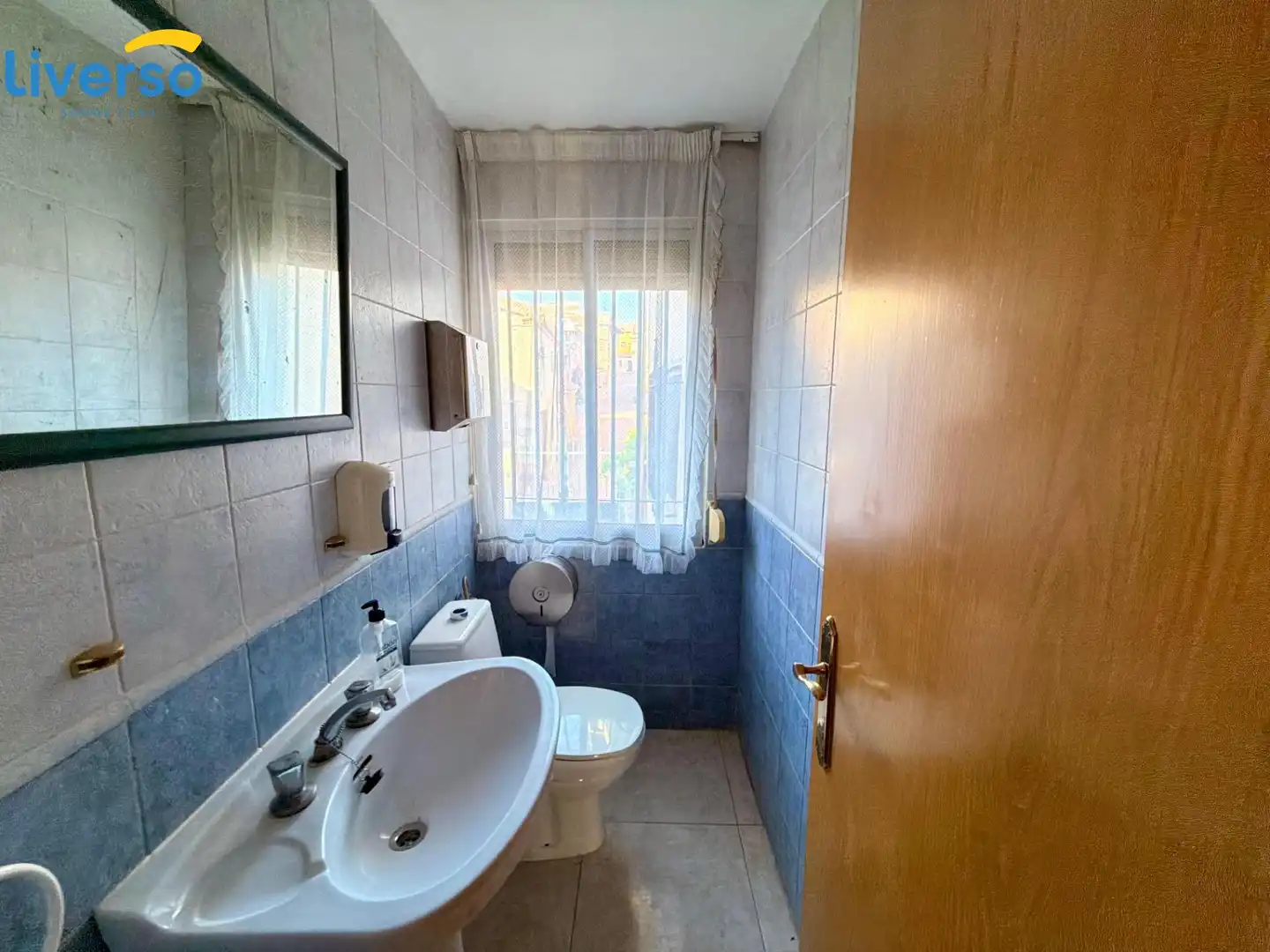 Bathroom of Houses for sale in Arlanzón  with Heating and Furnished