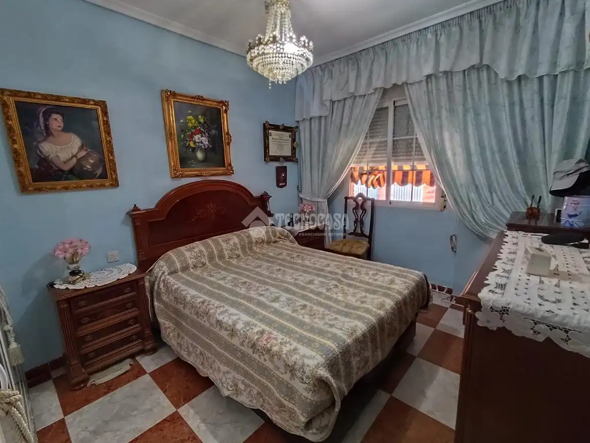 Bedroom of Flat for sale in Córdoba  with Air Conditioner