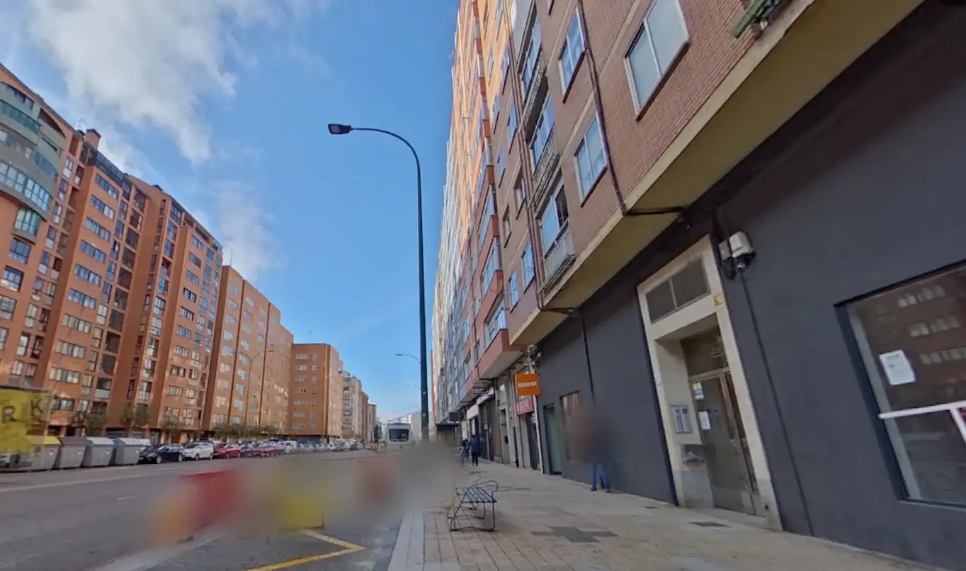 Vista exterior de Pis en venda en Burgos