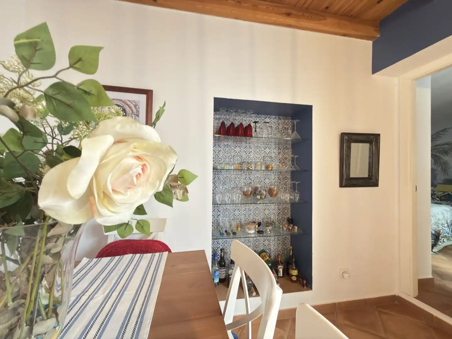 Menjador de Casa o xalet en venda en Estepona amb Aire condicionat, Terrassa i Balcó