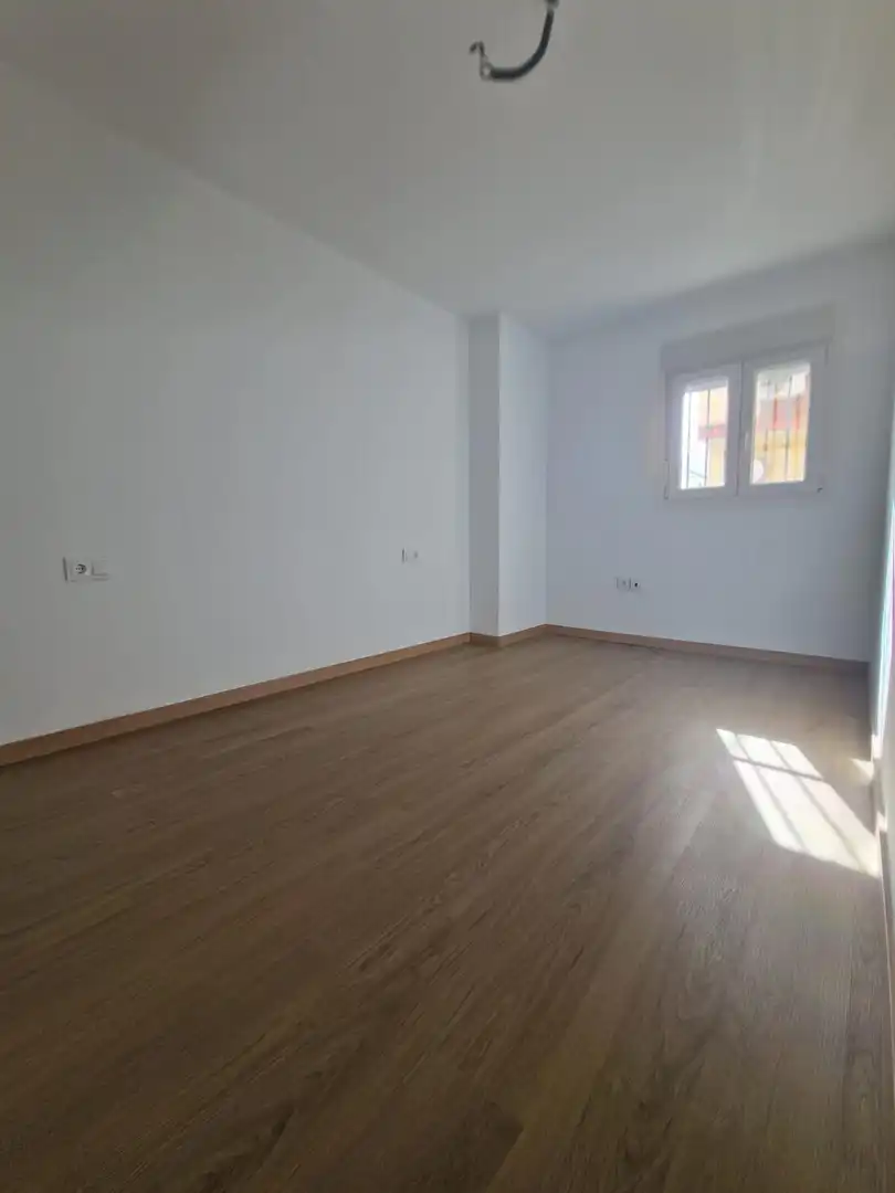 Habitación de Planta baja en venta en Puerto Real con Parquet
