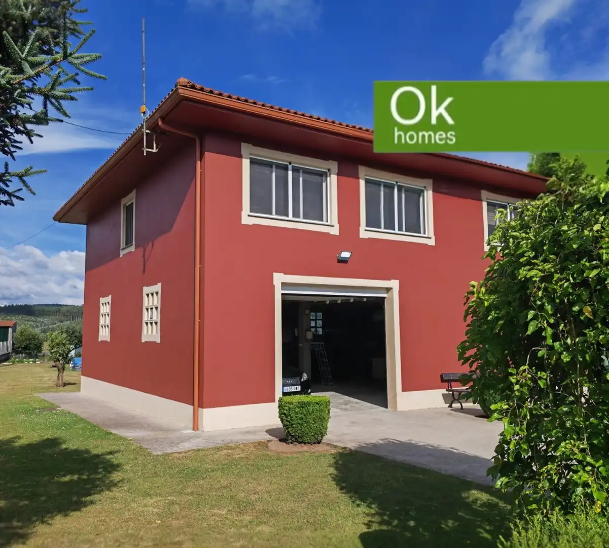 Vista exterior de Casa o xalet en venda en Boimorto amb Calefacció, Jardí privat i Parquet