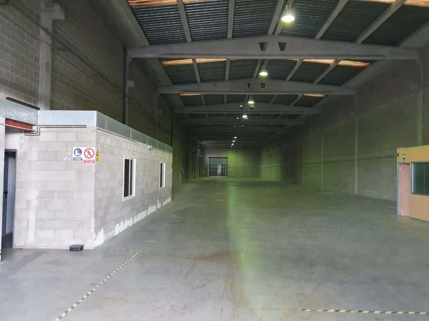 Nau industrial de lloguer en Santa Perpètua de Mogoda