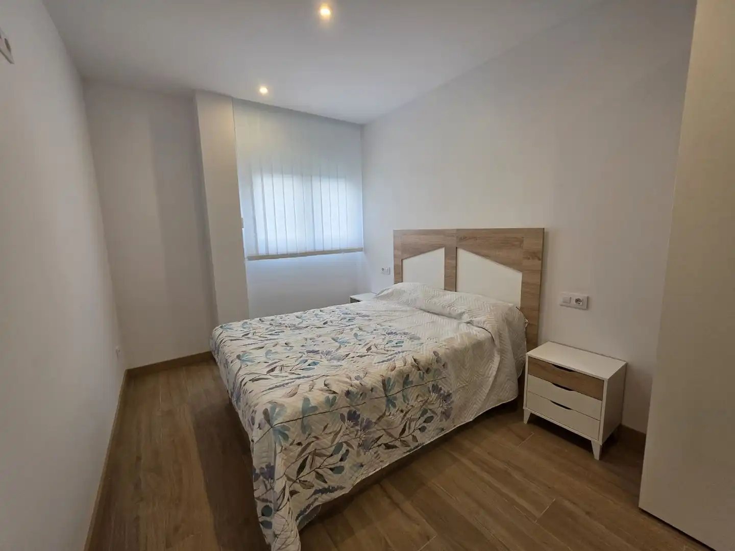 Bedroom of Flat for rent in A Coruña Capital   with Furnished