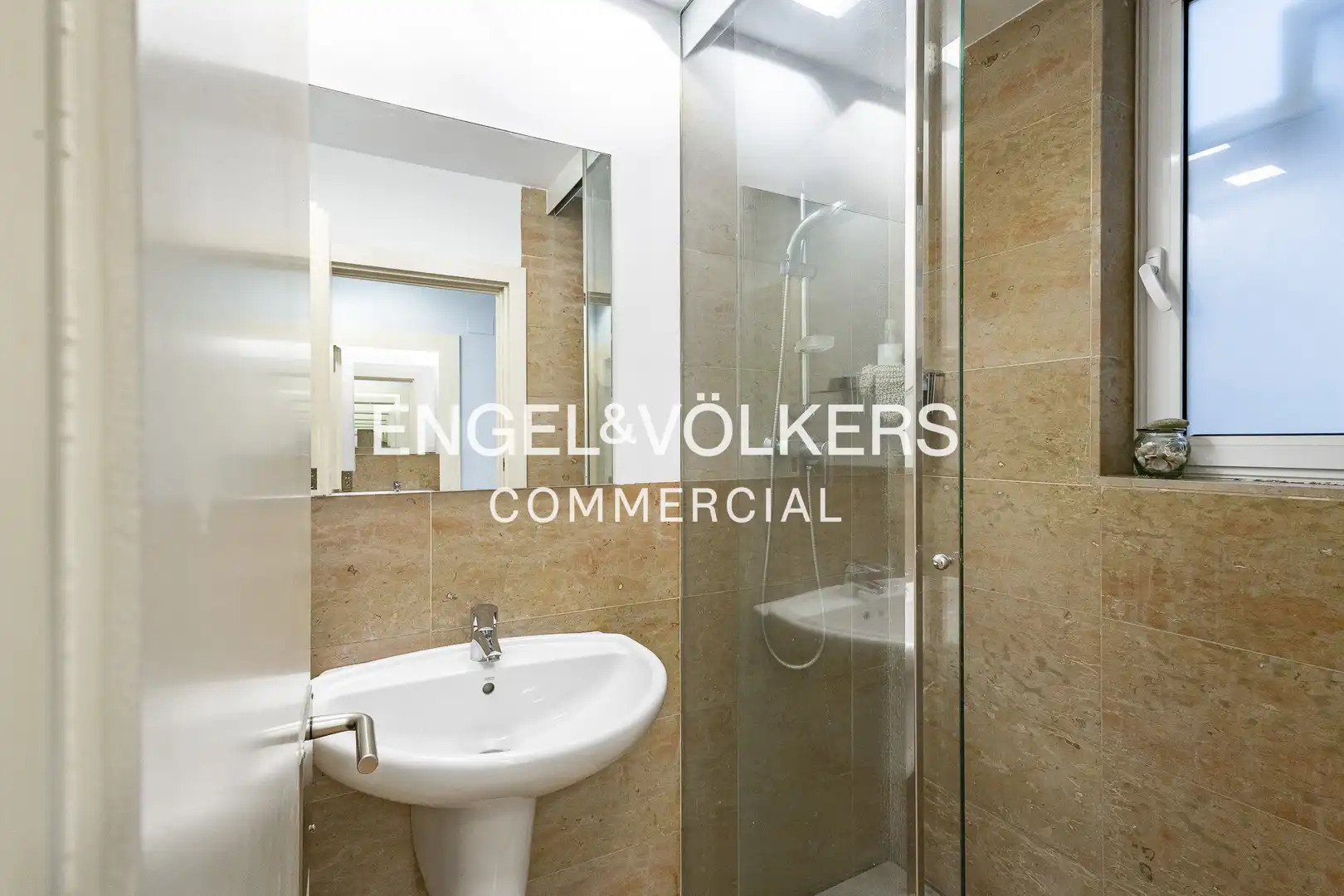 Bathroom of Buildings for sale in Sant Joan Despí